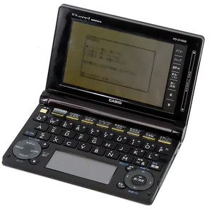 【中古】CASIO製 電子辞書 エクスワード XD-D10000 液晶画面いたみ [管理:1150027716]