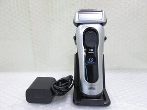 ◎ほぼ未使用 BRAUN ブラウン シリーズ8 電気シェーバー Type:5795 アダプター付き 展示品 w11196