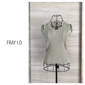 背中開きデザイン◇FRAY I.D フレイアイディー　バックデザインノースリニットプルオーバー　レーヨン　シルク　リブ　カーキ