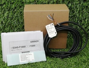 未使用品 OMRON オムロン 距離設定形光源センサ　検出距離50～1000mm E3AS-F1000IMN 2M 【1】【2】