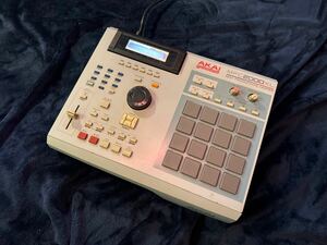 AKAI アカイ MPC2000XL サンプラー