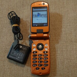 P900iV docomo 充電器セット