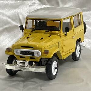 SK　トヨタ　TOYOTA　ランドクルーザー　Land Cruiser　BJ40　1974　1/43　ノレブ　NOREV　ミニカー