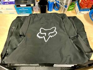 中古美品 FOX Waterproof シートカバー ウォータープルーフ シートに試着したのみで実質未使用 防水 シートの保護 MTB