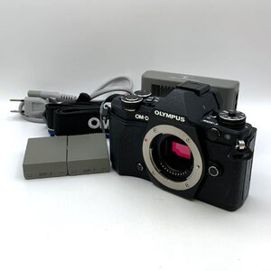 1円～/良品/OLYMPUS/オリンパス/OM-D/E-M5Ⅱ/付属品付/4FS1/デジタルカメラ/ミラーレス一眼/シャッターOK/通電確認済/ジャンク/I006