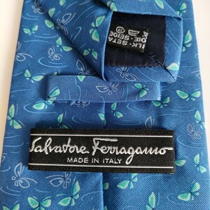 Salvatore Ferragamo(サルヴァトーレフェラガモ)ネクタイ148