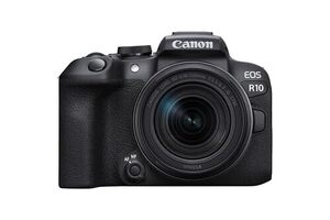 【中古】Canon ミラーレス一眼カメラ EOS R10 レンズキット(RF-S18-150)ブラック/APS-C/EOSR10-18150ISST