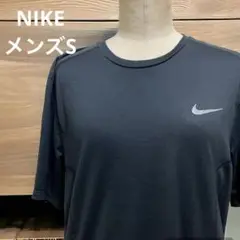 NIKE テイシャツメンズS