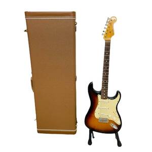 〇【動作確認済み】Fender フェンダー STRATOCASTER ストラトキャスター エレキギター ORIGINAL Custom body 弦楽器 6弦 ハードケース付属