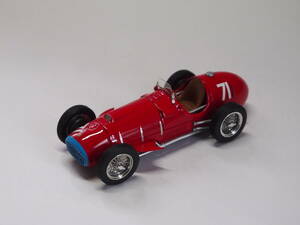 HOT WHEELS Ferrari Official Licensed Product 1/43 Ferrari 375 #71 F1 Alberto Ascari 1951