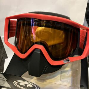 送料込●新品● DRAGON VENDETTA factory 赤A LUMALENS AMBER （VLT35%雪曇り） ドラゴン ゴーグル スノーボード バイク スキー SKI