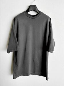 【送料無料】A.F artefact 半袖Tシャツ 3 / カットソー チャコール nilos voaaov devoa d.hygen kazuyuki kumagaiアーテファクト