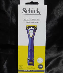 【送料無料】シック Schick ヒゲグルーマー 電動スキカミソリ　本体(刃付き)+乾電池