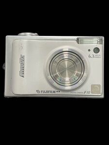 FUJIFILM FinePix F10 デジカメ 6.3MP コンパクト シルバー　 デジカメ コンパクトデジタルカメラ F10 富士フィルム デジタルカメラ