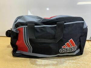 A● アディダス adidas ショルダーバッグ ボストンバッグ BAG かばん 黒×赤 ①