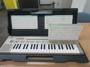 中古アダプターなし品　　YAMAHA/ヤマハ　PortaSound　　PC-100　[I-327] 送料無料(北海道・沖縄・離島は除く)◆