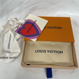 美品　LOUIS VUITTON ルイヴィトン BOX 空き箱 空箱　リボン 保存袋　小物用　キーホルダー用　カードケース用