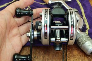 1981年 ABU 4600CB レア 検 道楽 ハトリーズ BALSA50 ZEAL ザウルス HEDDON PFLUEGER 2600 シマノ ダイワ リョービ HARDY 昭和レトロ釣人に