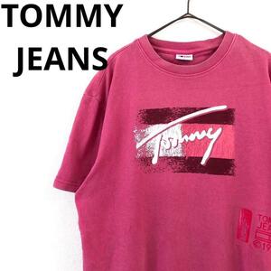 TOMMY JEANS　トミージーンズ　Tシャツ　半袖カットソー　ビッグロゴ