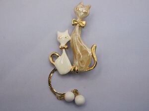 【4108】猫 ネコ ヴィンテージ ビンテージ ブローチ アクセサリー TIA