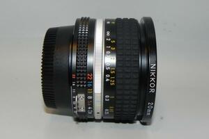 **中古良品　Nikon Ai-S 20mm F2.8レンズ*