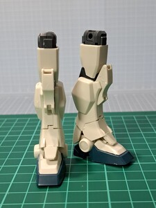 ジャンク EZ-8 足 hg ガンプラ ガンダム GUNDAM gunpura robot uc454