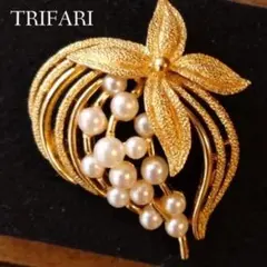 希少美品　TRIFARI ヴィンテージ　ブローチ　ボタニカル　ゴールド　パール