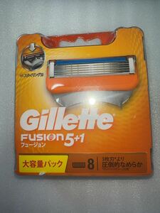 送料無料 Gillette FUSION 5+1ジレット フュージョン 替刃8コ入