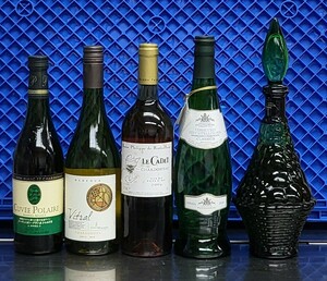 白ワイン５本 CUVEE POLAIRE 600ml/Chardonnay 2016 750ml/LE CADET 2004 750ml/ANNATA 2016 750ml/モンデスイート 720ml 未開栓