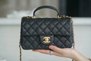 ■【新品同様】 シャネル CHANEL トップハンドル フラップ バッグ 小さい ブラック AS2431-B05607-94305