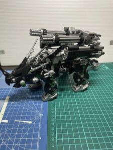 HMM ゾイド 1/72 ダークホーン ZOIDS プラモデル コトブキヤ 塗装済　完成品