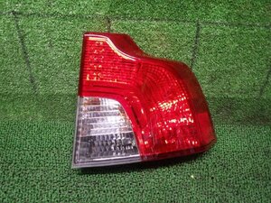 ボルボ V40 CBA-MB4204S 右テールランプ ＬＥＤ P1007、SS40、X、GB、31214607 [ZNo:04005840]