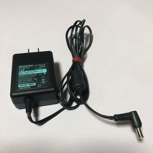 中古Sony 12v1.5a AC-P1215A(5.0pin)■動作品,管理番号SHA260