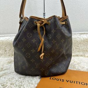 LOUIS VUITTON Louis Vuitton ルイヴィトン モノグラム ショルダーバッグ プチノエ M42226 ①