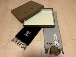 BURBERRY　バーバリー　マフラー　カシミア100％　リバーシブル　タグ付き未使用品　刺繍有　送料無料!!