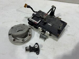 ホンダ NSR250R SE MC28 PGM Ⅳ CDI タンクキャップ メットホルダー キー無し MC28-10060**【A】BUH