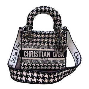 クリスチャン・ディオール Christian Dior カナージュディライト ブラック/ホワイト キャンバス ショルダーバッグ レディース 中古