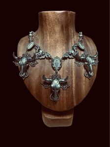 JＰG/ vintage Collection samplethree BUFFALO Gothic necklace GAULTIER