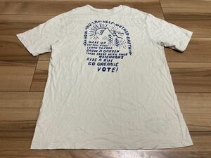 patagonia パタゴニア p6 ＶＯＴＥ　Tシャツ 半袖Tシャツ オーガニックコットン　ライトカーキ　レギュラーフィットＭサイズ