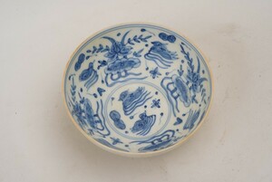 【積古】中国古美術 明時代 青花 成化製 茶碗 青花 古玩 骨董 美術品 骨董品 時代物 古美術 唐物 当時物 置物 