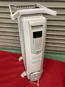 【DeLongi オイルヒーター】デロンギ中古　格安　空気綺麗　DIGITAL RADINT ECO 暖房器具　子供部屋　安全安心【23/01 K 】