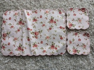 ローラアシュレイ LAURA ASHLEY プレースマット1枚&コースター2枚 優しいピンクカラー 花柄 未使用品