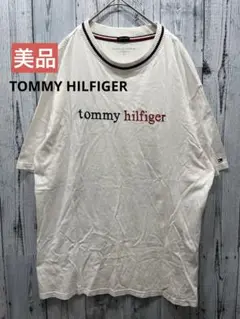 美品　TOMMY HILFIGER トミーヒルフィガー　Tシャツ