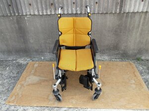 TS-24-0401-05　　　 介助用六輪車いす NEXT-81B「ネクストコア-くるり 介助用