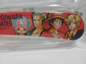 ONE PIECE　ワンピース　折りたたみ 携帯　くし 新品 レッド a