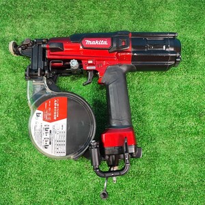 【中古品】★マキタ(makita) 高圧エアネジ打ち機 AR411HR