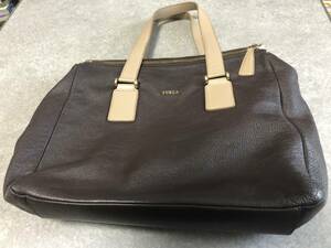 フルラ　トートバッグ　　　　FURLA