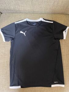 プーマ　サッカー 吸水速乾 半袖 Tシャツ 未使用　１５０サイズ