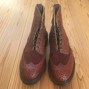 英国製　トリッカーズ　Tricker