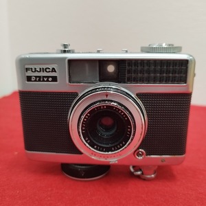 ♯208 FUJICA 　ハーフカメラ　ジャンク品